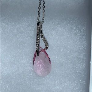 Pink crystal necklace 💎